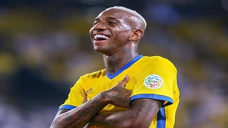 الكشف عن حجم إصابة تاليسكا في تدريبات النصر