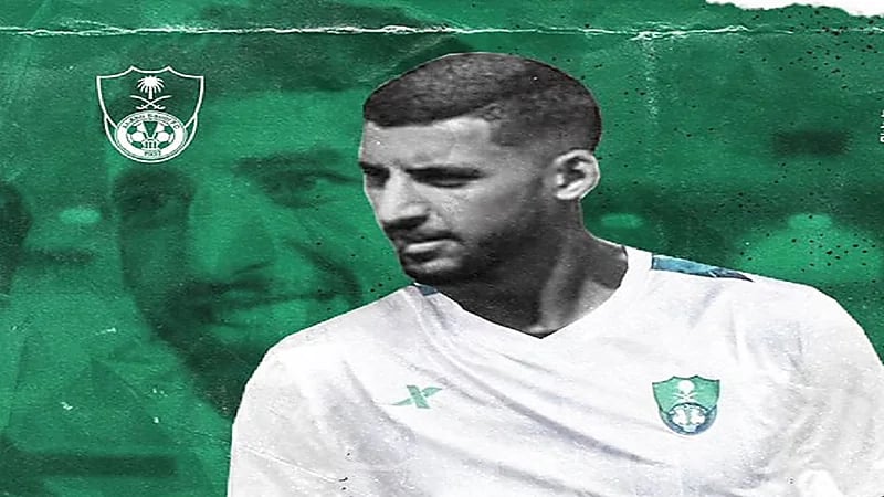 يوسف العبدلي أهلاويًا حتى 2023