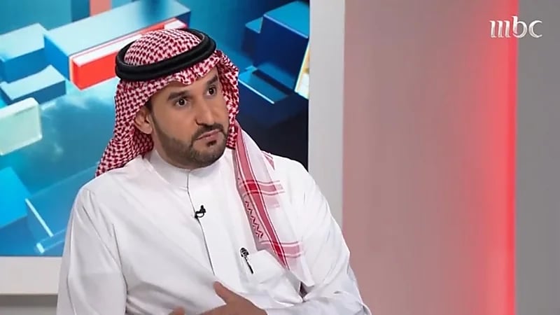 بالفيديو.. استشاري يروي موقفًا لأب فقير أجبرته ابنته على إجراء جراحة تجميل