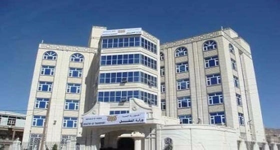 " النقل " توجه مقاوليها بالالتزام بأنظمة الإقامة والعمل