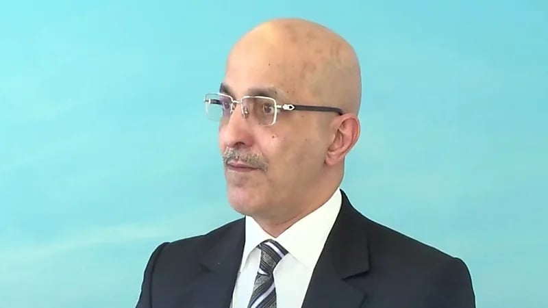 الجدعان: معدل البطالة في المملكة في أدنى مستوى له منذ 20 عاماً (فيديو)