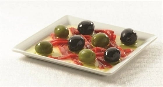 4 فوائد لتناول الزيتون باستمرار