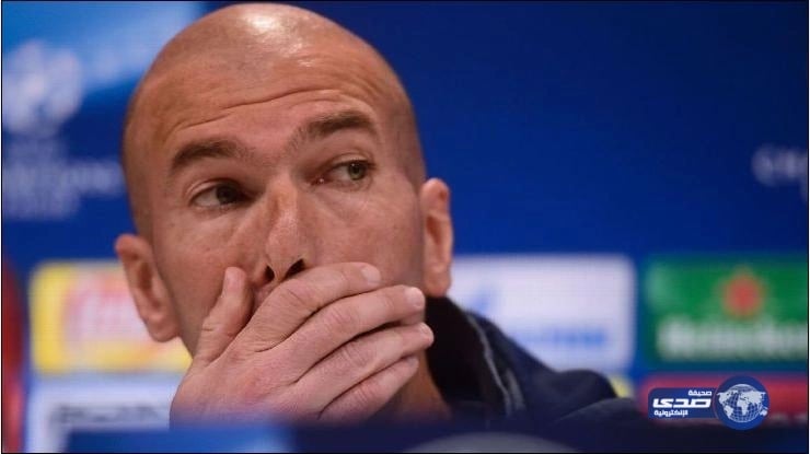 بالصور.. جثة تظهر من نافذة مستشفى.. فماذا كان رد المسئولين