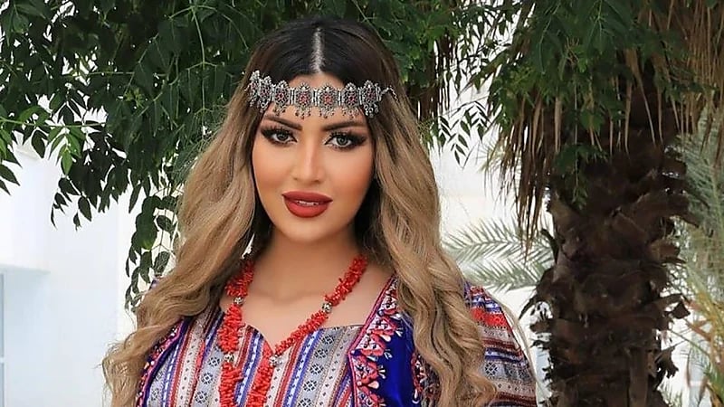 تخفيف حكم السجن على ملكة جمال الجزائر