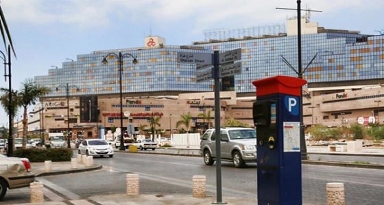 " أمانة جدة " تتيح المواقف الآلية للسيارات مجاناً الجمعة