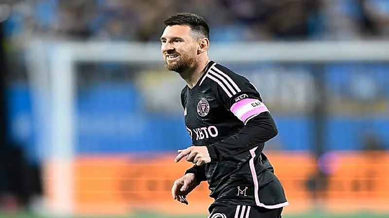 ميسي ينضم لقائمة منتقدي أرضية كوبا أمريكا