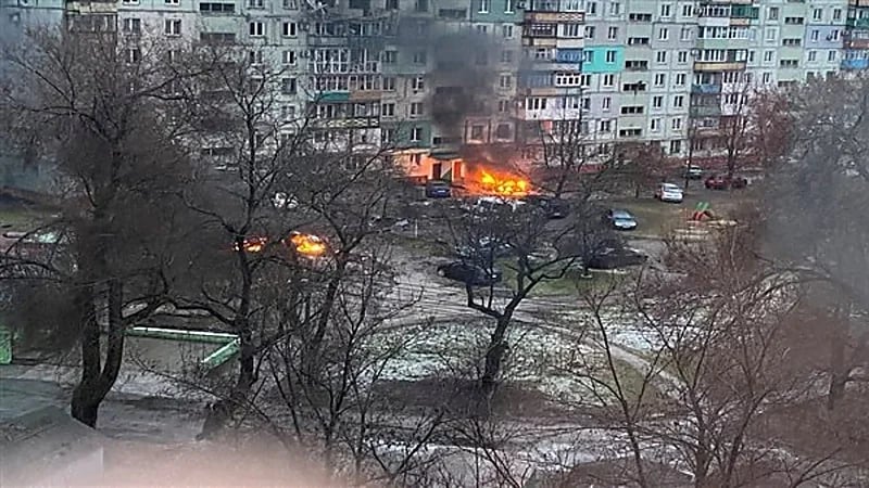 روسيا تقصف مدرسة يختبئ بها 400 شخص في أوكرانيا