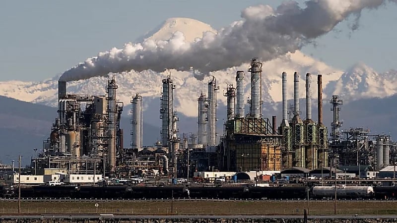 أوروبا تفشل في التوصل لاتفاق بشأن حظر النفط الروسي