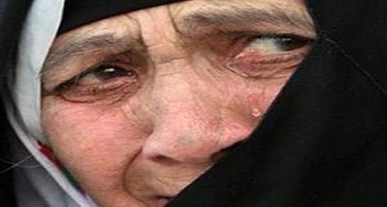 شاب يرفع قضية ضد أمه لإخراجها من المنزل