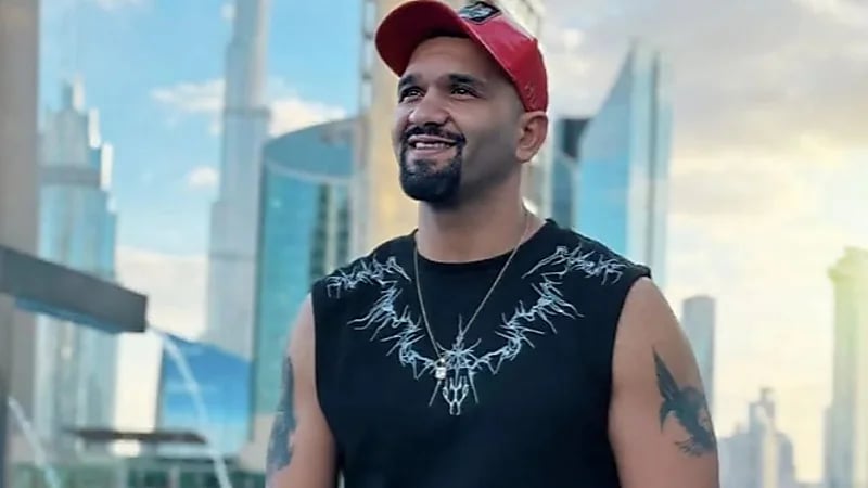 القبض على لوشا بعد بلاغات تتهمه بالتحريض على الفسق والفجور