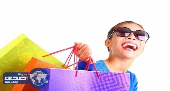 دراسة جديدة: إنفاق المرأة لتدليل نفسها يقلل التوتر