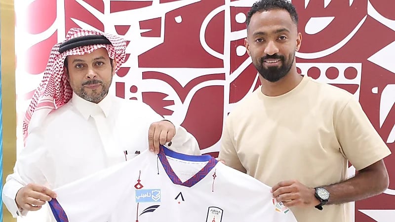 الشباب يوافق على انتقال أحمد عبده إلى أبها