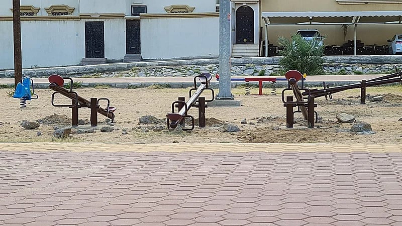 بالصور.. "صدى" ترصد و"بلدية" خميس مشيط تصحح الملاحظة