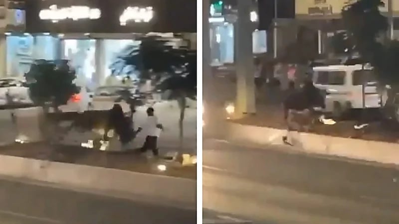 ثور هائج يثير الرعب في شوارع عسير .. فيديو