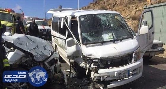 إصابة 6 معلمات في حادث تصادم بالطائف