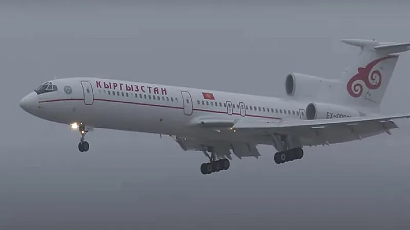 قادة العالم يشاركون في" قمة المناخ" بطائرات خاصة