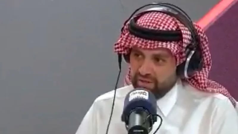 مختص يوضح مدى تأثر سوق السيارات بعد فرض التعريفات الجمركية .. فيديو