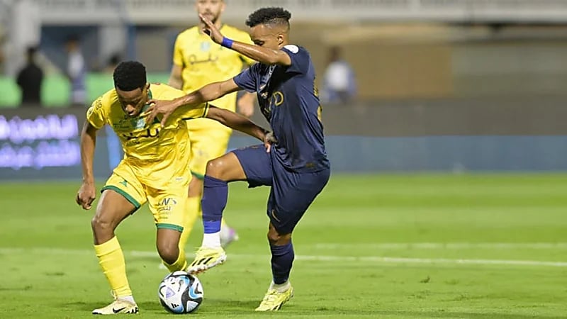 الإصابة تُبعد غريب 10 أيام