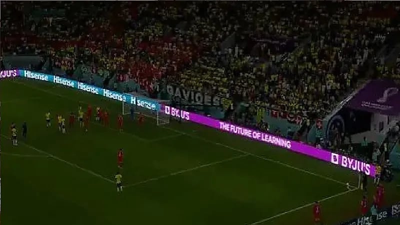 بالفيديو .. لحظة انقطاع الكهرباء في ملعب مباراة سويسرا والبرازيل