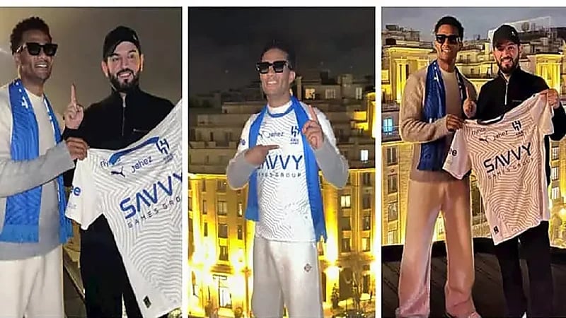 أول تعليق من محمد رمضان بعد ظهوره بقميص الزعيم: لازم رمضان يظهر في الهلال