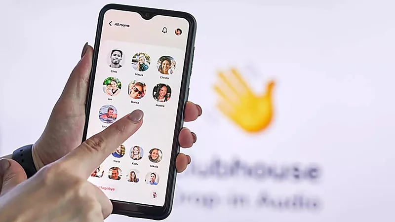 حظر تطبيق "كلوب هاوس" في عمان