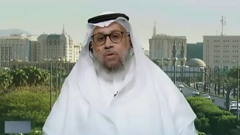 استشاري يحذر من الخلطات الشعبية ويكشف عن أطعمة تقوي المناعة "فيديو"