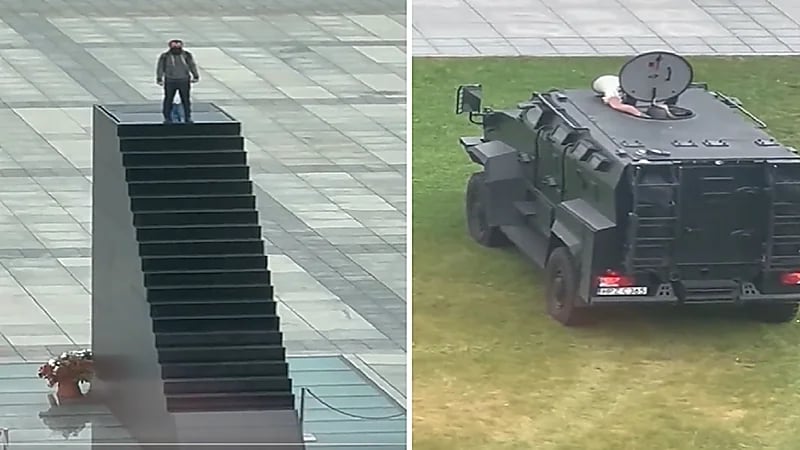 رجل يحمل قنبلة ويهدد بتفجير نفسه في وارسو .. فيديو