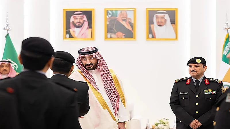 وزير الحرس الوطني يستقبل قادة الوزارة للتهنئة بعيد الفطر