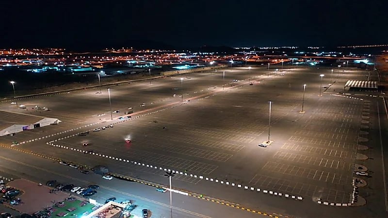 5 مواقف على مداخل مكة تستقبل سيارات الحجاج القادمين لأداء فريضة الحج