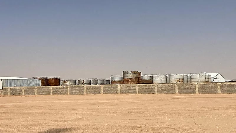 بالصور.. ضبط موقع مخالف لنظام التجارة بالمنتجات البترولية