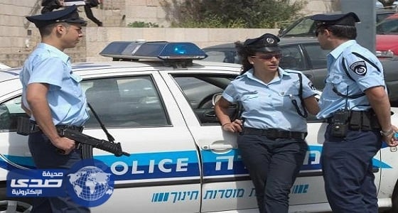 ضابط يمارس الجنس مع زميلته في سيارة الشرطة ويتجاهلان نداء استغاثة