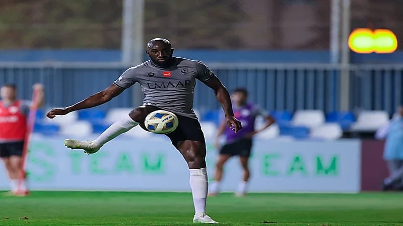 الهلال يستأنف تدريباته بعدما منحهم الجهاز الفني راحة يومين "صور"