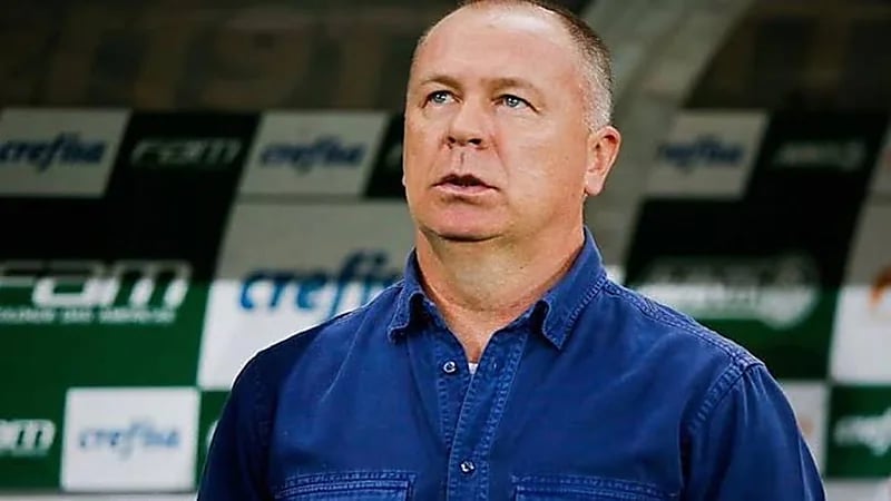 مينيز يقترب من الرحيل عن النصر رغم التأهل لربع نهائي دوري أبطال آسيا 