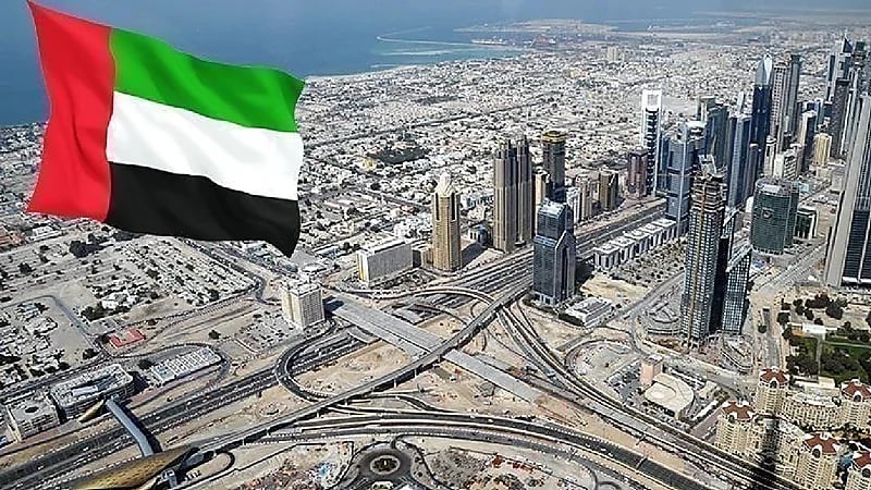 الإمارات تحدث بروتوكول سفر مواطنيها