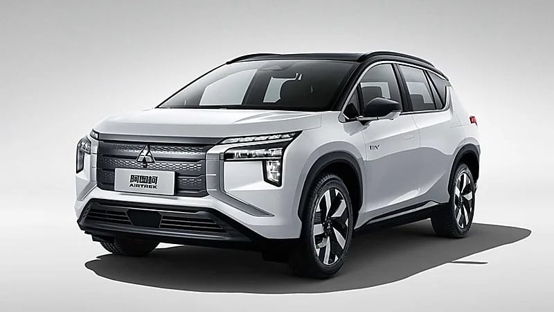 بالصور.. ميتسوبيشي تكشف عن سياراتها الكهربائية الجديدة "إير تريك"