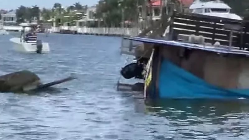 بالفيديو.. غرق مطعم شهير في ولاية فلوريدا