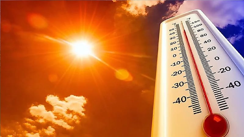 بالفيديو.. الأرصاد: الأجواء الحارة قد تستمر لـ 4 أشهر قادمة
