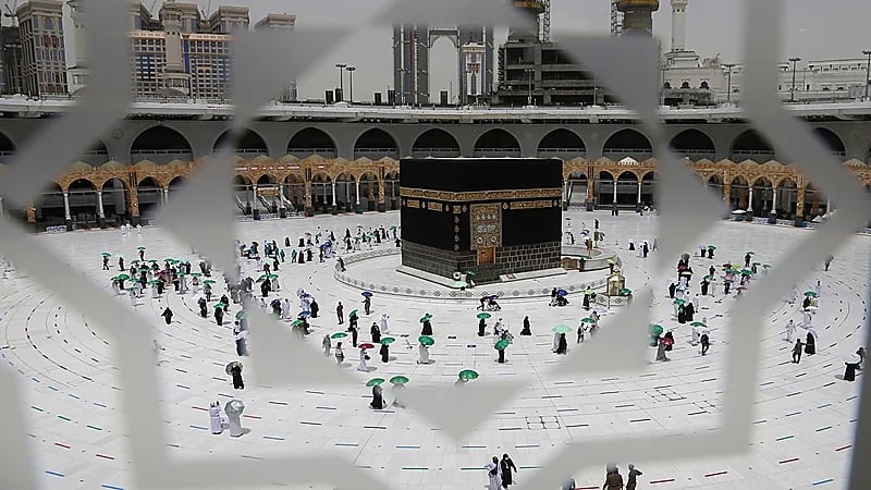 إعفاء مدير المركز الإعلامي بشؤون الحرمين