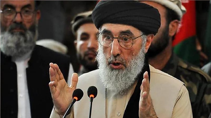 محاولة اغتيال فاشلة للزعيم الأفغاني قلب الدين حكمتيار