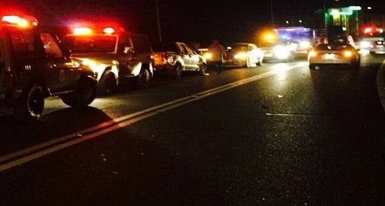 حادث تصادم بين مركبتين بكوبري العرائس بتهامة الباحه