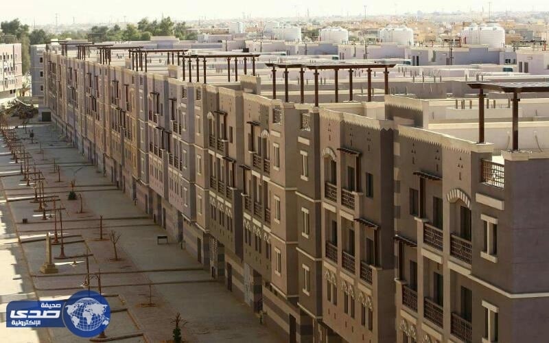 الإسكان توقف 7مشاريع مخالفة لضوابط البيع على الخارطة