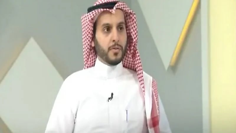 استشاري: انخفاض خصوبة الرجال بسبب التلوث البيئي والمركبات الكيميائية التي يفرزها البلاستيك "فيديو"