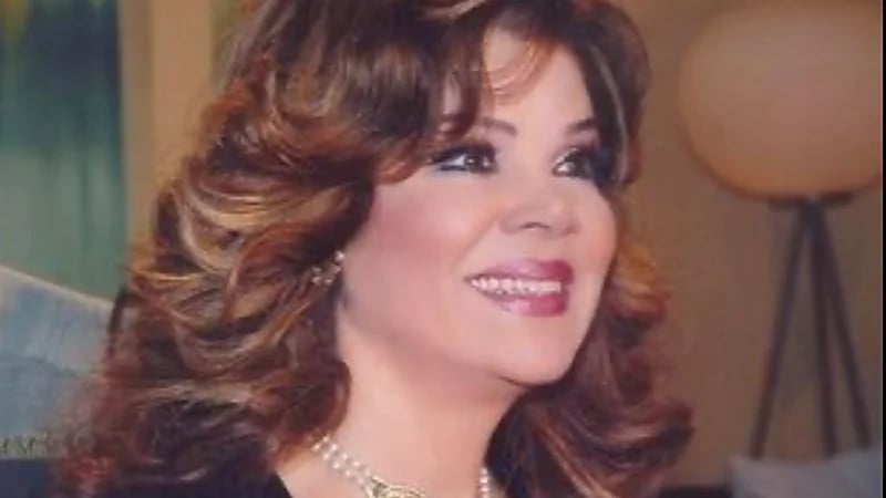 الفنانة صفاء أبو السعود تنفي شائعة وفاتها