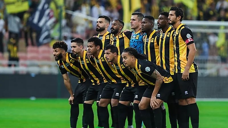 الكشف عن حكم مباراة الاتحاد والرائد