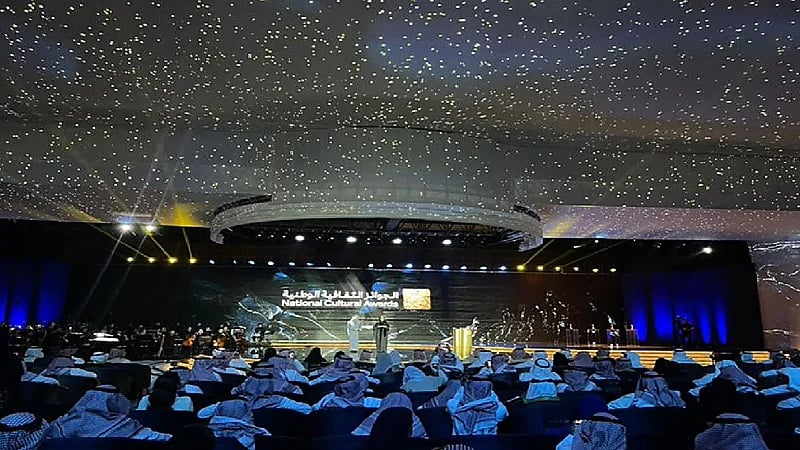 وزير الثقافة يعلن استحداث جائزة جديدة في مبادرة الجوائز الثقافية الوطنية