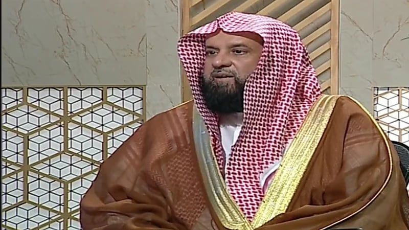 فيديو.. هل يجوز لمن اغتسل وبيت نية الوضوء أن يصلي مباشرة دون وضوء؟.. "السند" يجيب