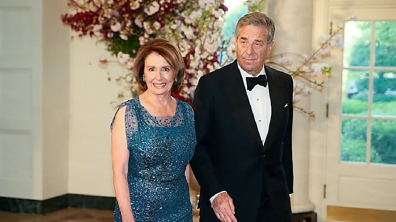 ناشط مؤيد للعُري..معلومات مثيرة عن المعتدي على زوج نانسي بيلوسي