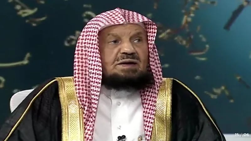 بالفيديو.. "المنيع" يوضح هل يجوز اقتناء أغراض المتوفي أم لا بد من استئذان ورثته؟