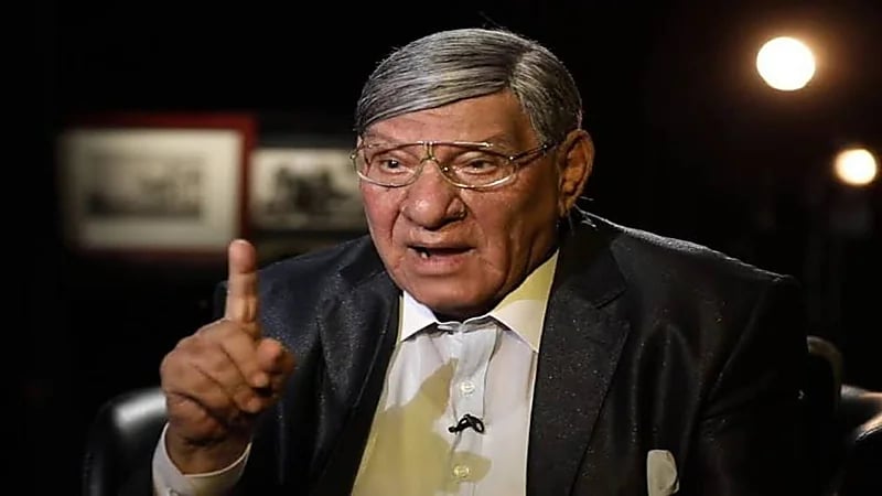 مفيد فوزي يتعرض لأزمة صحية مفاجئة 