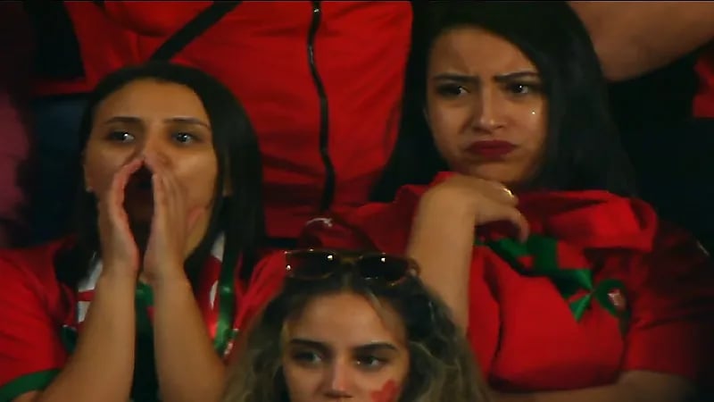 شاهد .. مغربية تبكي بعد الخسارة من كرواتيا